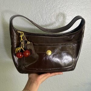 SOLD Coach Ergo Patent Leather Hobo Bag Women’s Shoulder Brown Y2K vintage 🍒